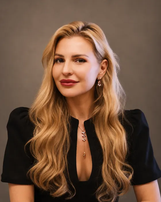 Portrait of Julia Isabella Kors